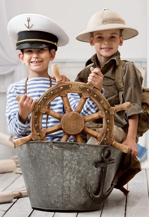 Boys Clothing Manufacturer in Almora